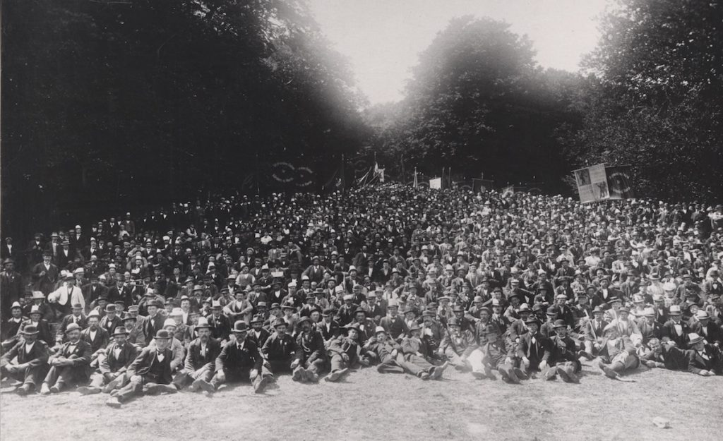 Massemøde i Ulvedalen 1899