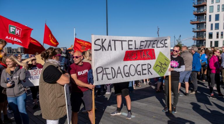 Nødråb og protester fra de kommunalt ansatte og regeringens eget bagland